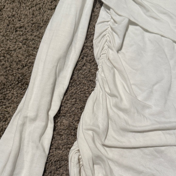 Weekday Off-Shoulder Cream Blouse - Picture 5 of 5